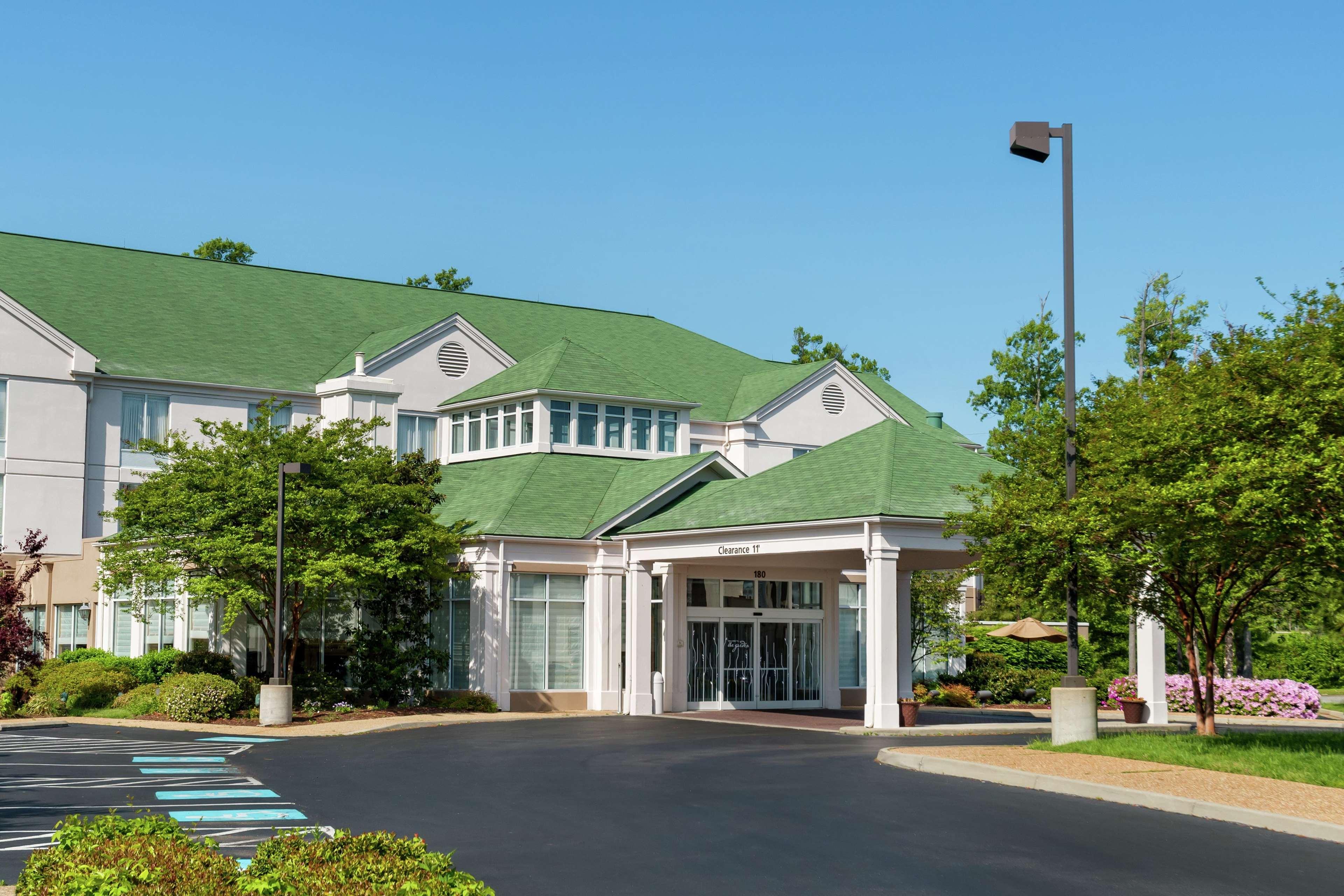 Hilton Garden Inn Newport News Eksteriør billede