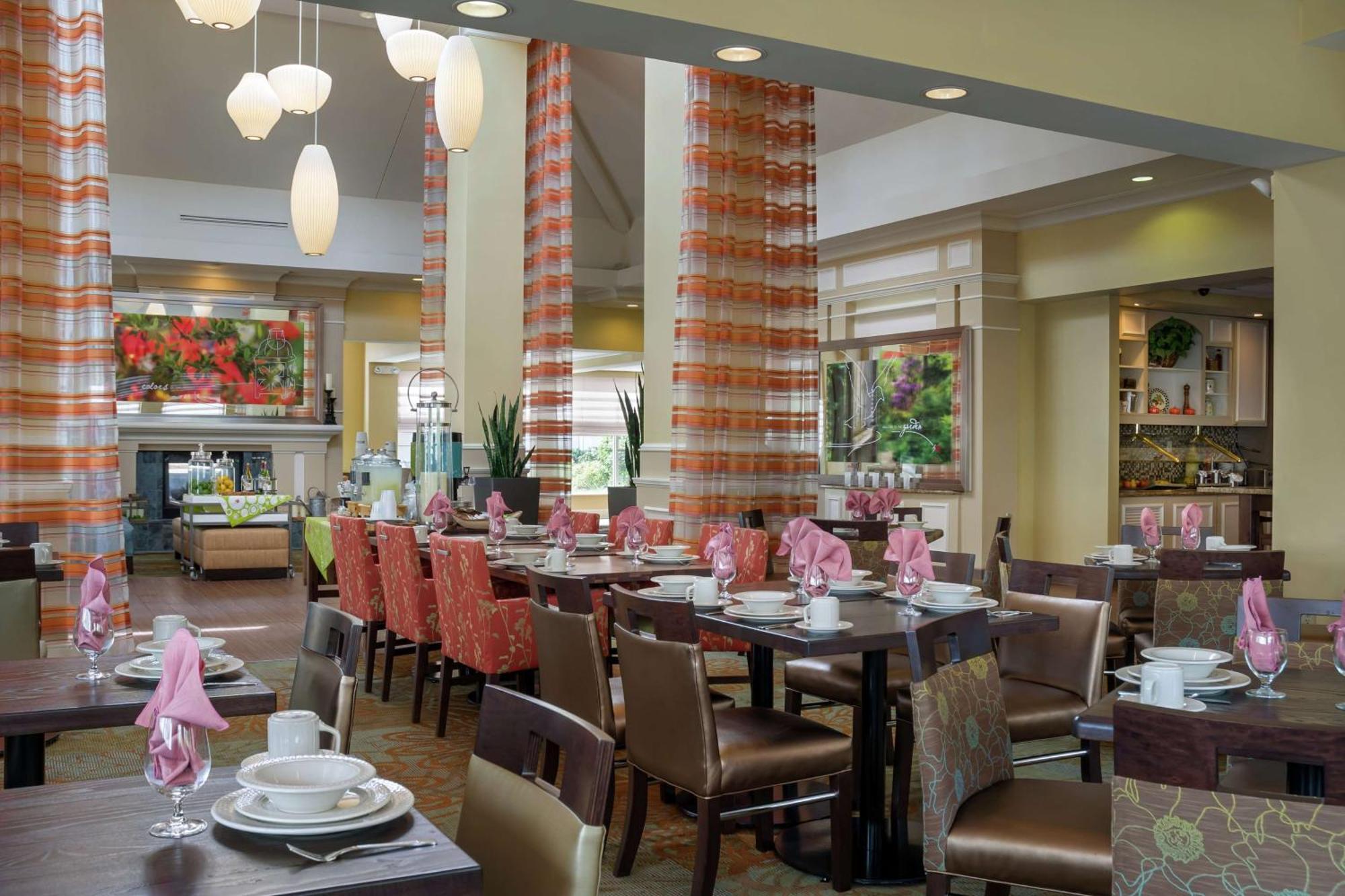 Hilton Garden Inn Newport News Eksteriør billede