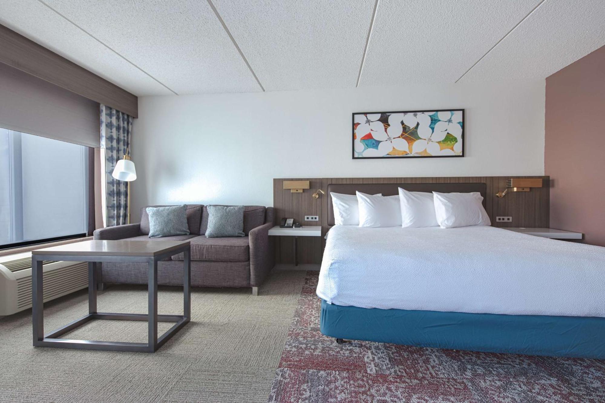 Hilton Garden Inn Newport News Eksteriør billede